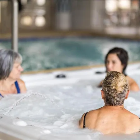 La Unique - Cosy - 2 - Vue Golf - 10 Mn Des Thermes - Linge Inclus-