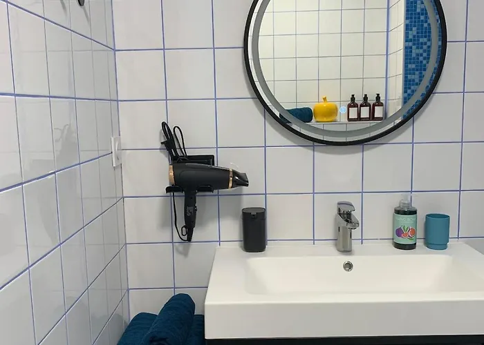 Apartman La Unique - Cosy - 2 - Vue Golf - 10 Mn Des Thermes - Linge Inclus-